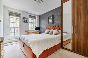 Photo 16- click for photo gallery